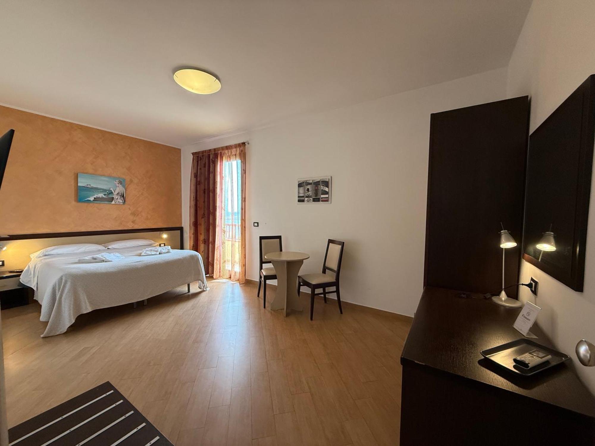 Albergo Perseo Portopalo Di Capo Passero Exterior foto